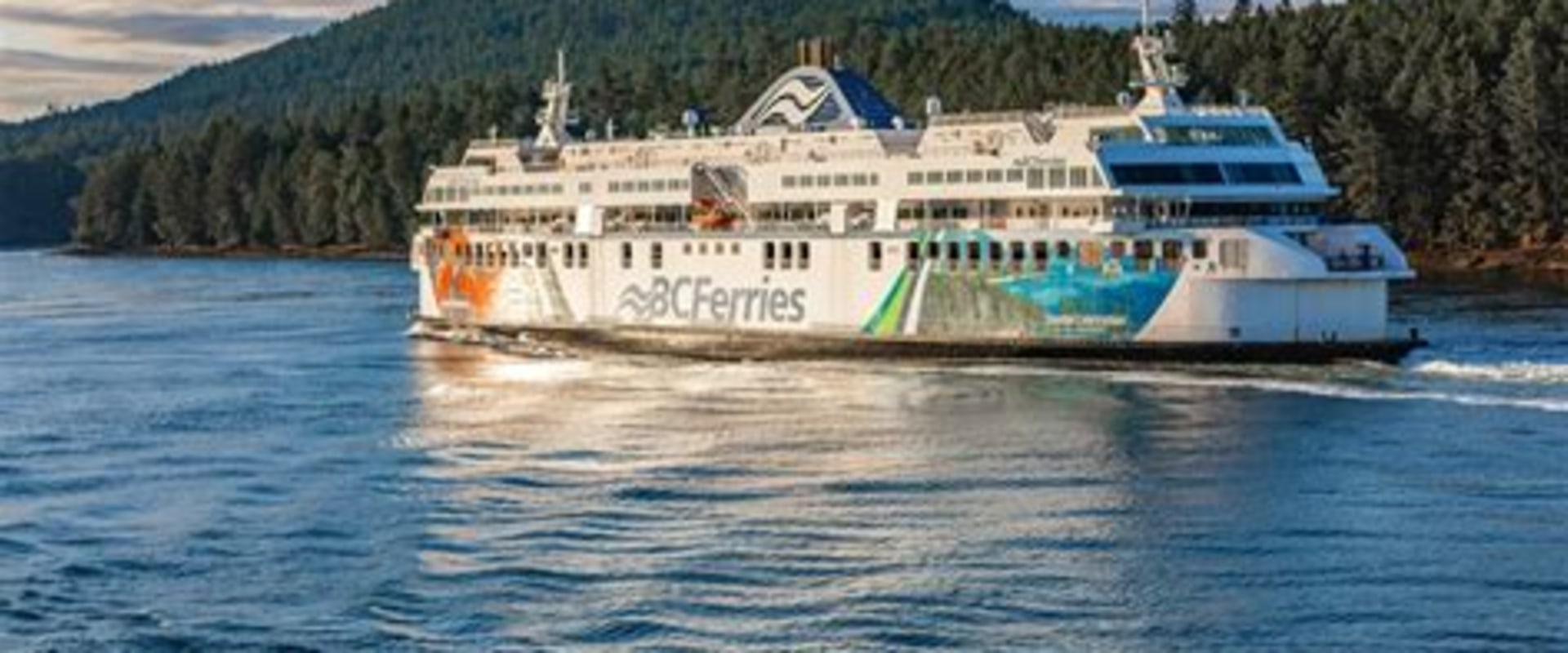 Coastal Adventures: Pairing Ferry Travel with Effortless Ground Transfers